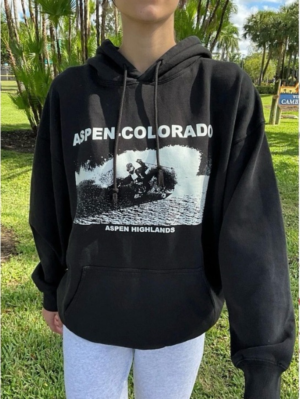 Brandy Melville Christy Aspen Colorado Oversized Hoodie – Black One Size
